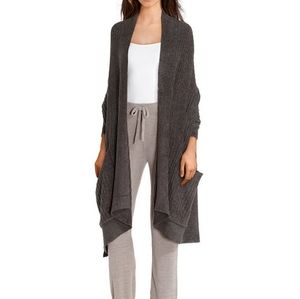 Barefoot Dreams Cozy Chic Travel Shawl Carbon